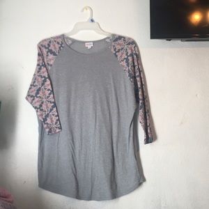 LuLaRoe t-shirt